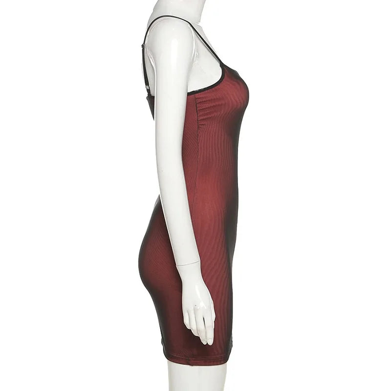 Vestido ajustado sexy de doble capa de malla para mujer, sin mangas, para fiestas, estilo bodycon, 2025, con vendaje elástico y abertura, tendencia para discotecas.
