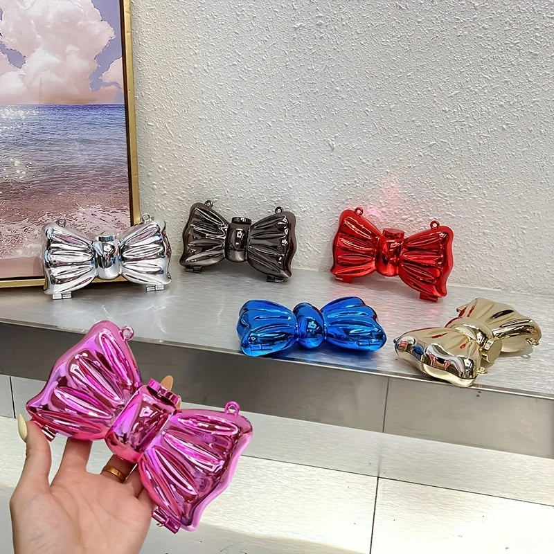 Cartera metálica ideal para reuniones con amigos y fiestas elegantes ❤️