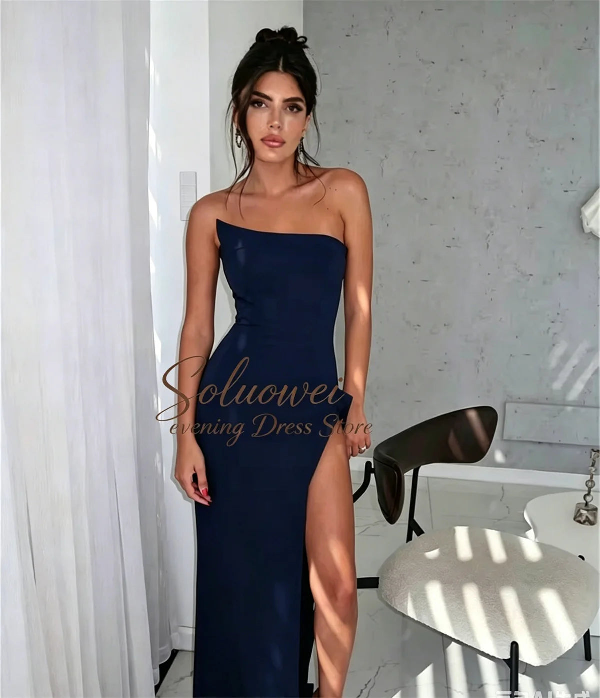 Hermoso y elegantes para mujer con pliegues, sencillo vestido de fiesta negro estilo sirena, sexy, sin hombros, con abertura alta, personalizados.
