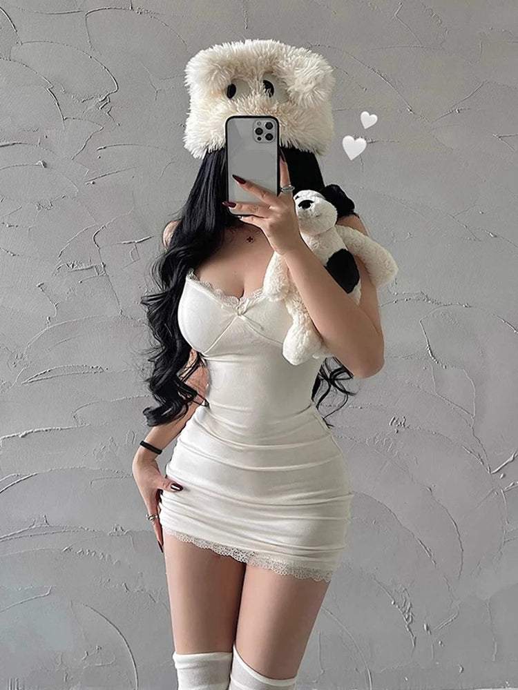 Vestido ajustado estilo retro con encaje y tirantes finos, minivestido de moda con lazo, ideal para fiestas y discotecas.
