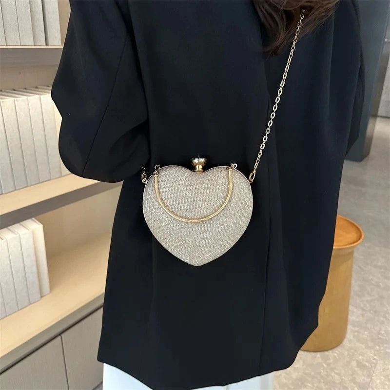 Bolso de mano de noche para mujer, bolso brillante con forma de corazón, bolsos de mano metálicos, bolsos de moda con cadena, bolsos de hombro y bandoleras de lujo para mujer